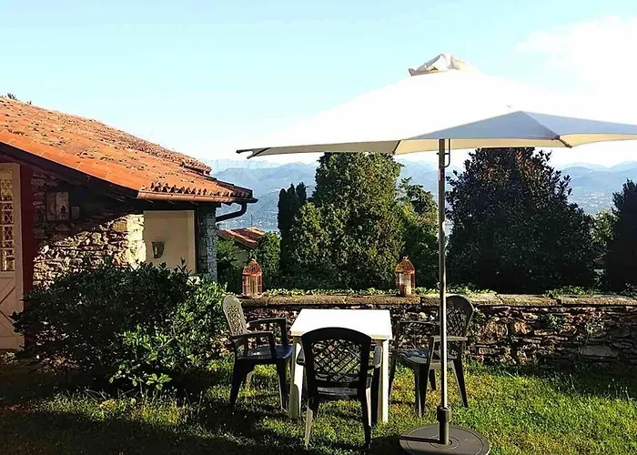 Holiday home Romantic Hideway Stresa